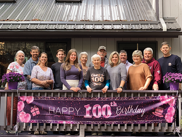 Ruth "Ricky" Bowlend Eckhoff '42 with family on her 100th birthday