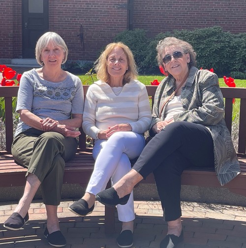 Carol Goulian Stewart '71 with classmates